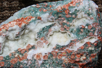 An amazing Ocean Jasper specimen photo from Ashley Rosenn at Northwoods Hobbyist
